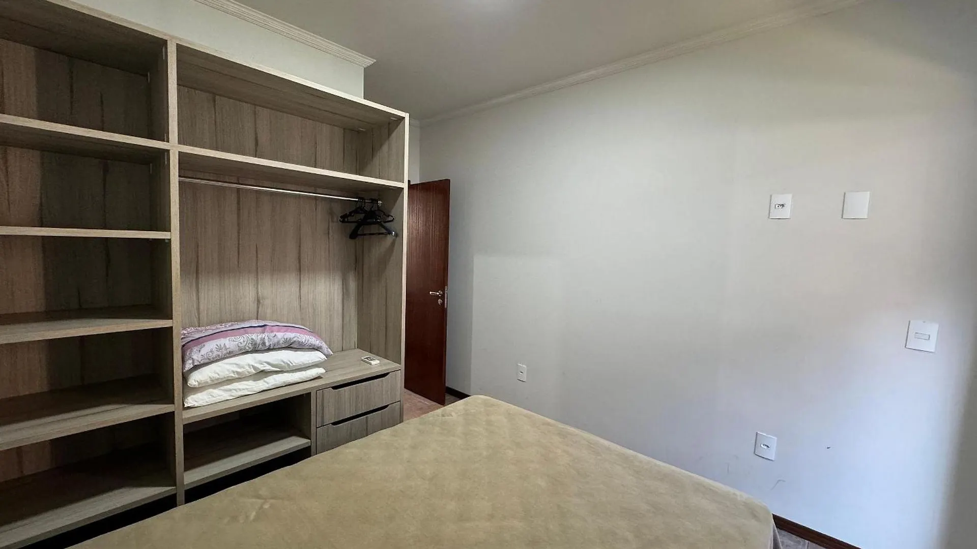 Apartment A27 - Apartamento De 02 Suites No Centro. Bombinhas