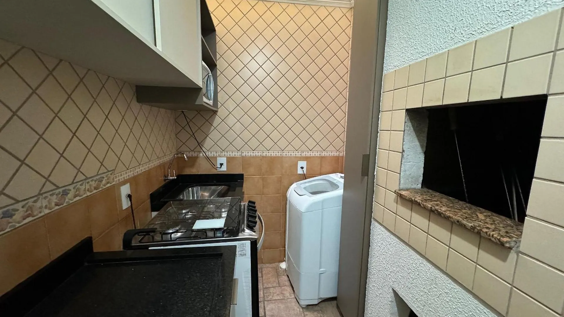 Apartment A27 - Apartamento De 02 Suites No Centro. Bombinhas