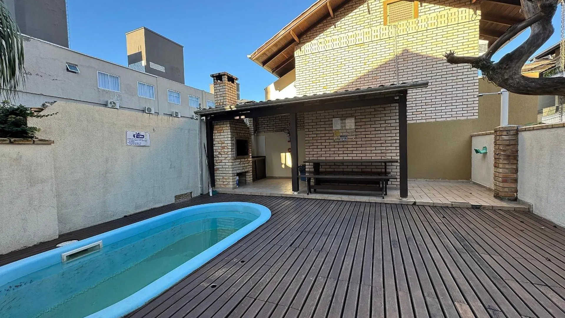 A27 - Apartamento De 02 Suites No Centro. Bombinhas 0*,  Brazil