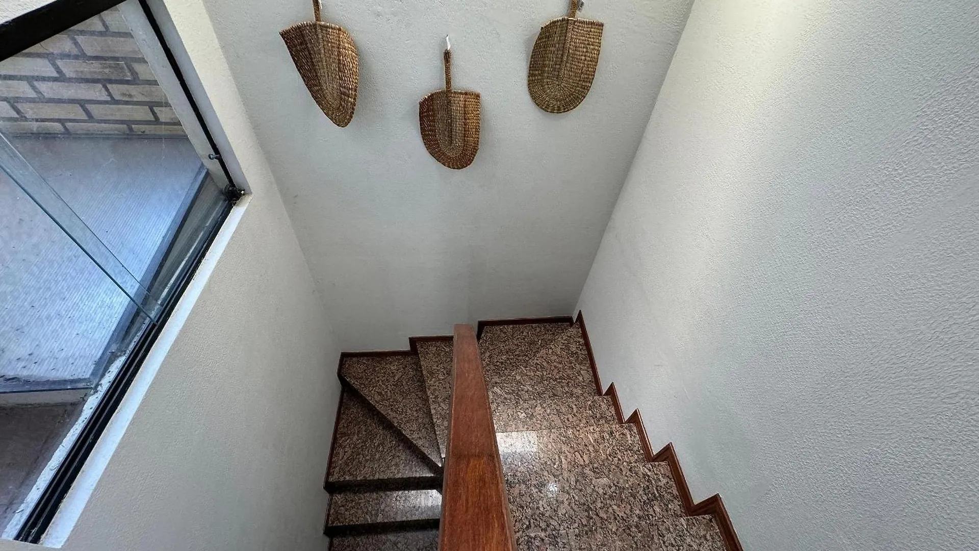 A27 - Apartamento De 02 Suites No Centro. Bombinhas Apartment